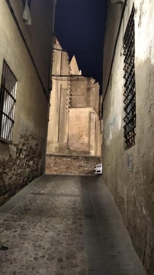 Naturalia: La Casita Con Patio Caces Exteriér fotografie